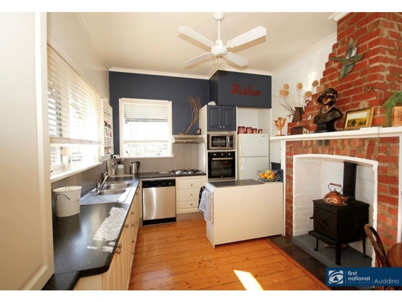 4 Bena Road, Korumburra VIC 3950