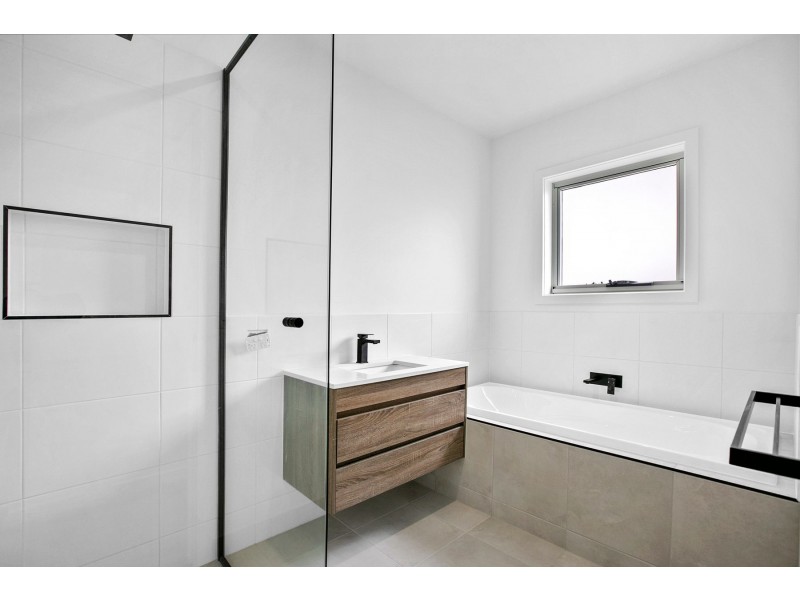 5 Fox Gr, Korumburra VIC 3950