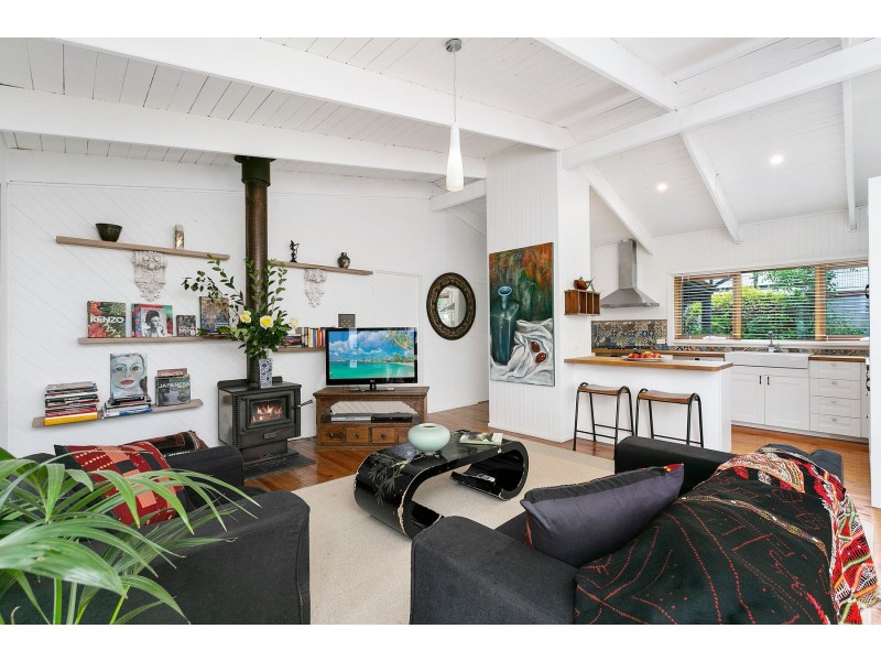 46 Victoria Road, Loch VIC 3945