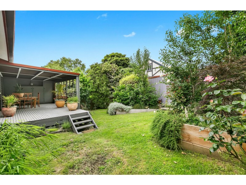 46 Victoria Road, Loch VIC 3945
