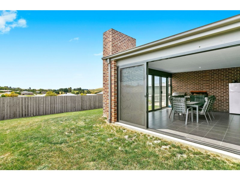 13 Massimo Way, Korumburra VIC 3950