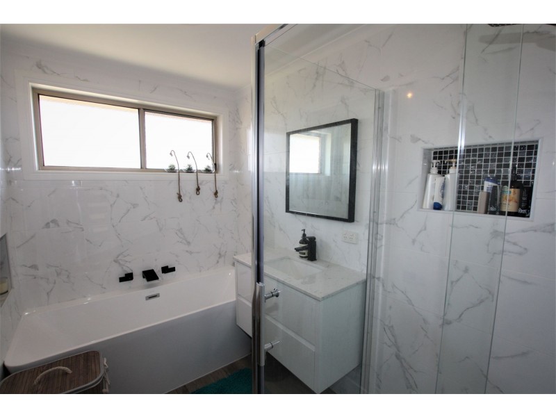 4 Coal Creek Road, Korumburra VIC 3950