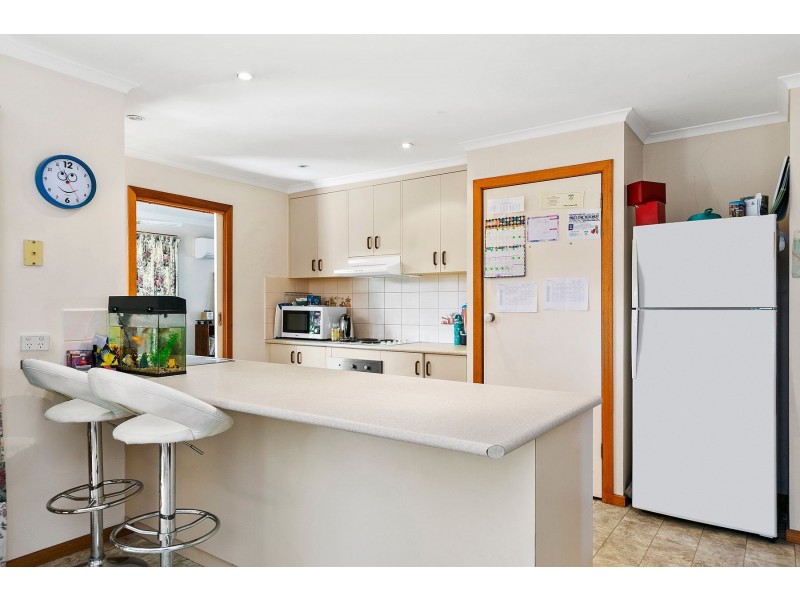 37 Valley View Parade, Korumburra VIC 3950