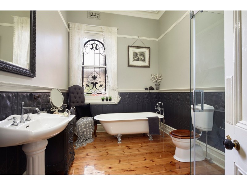 26 Bridge Street, Korumburra VIC 3950