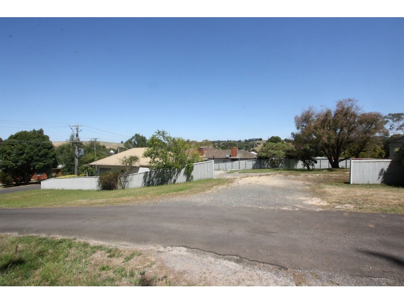 7 Ruddville Avenue, Korumburra VIC 3950