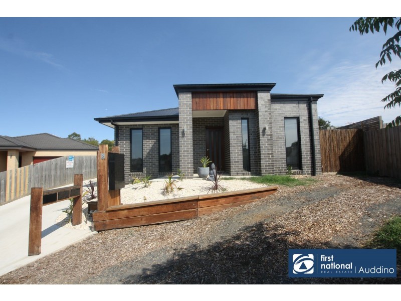 1/4 Anthony Court, Korumburra VIC 3950