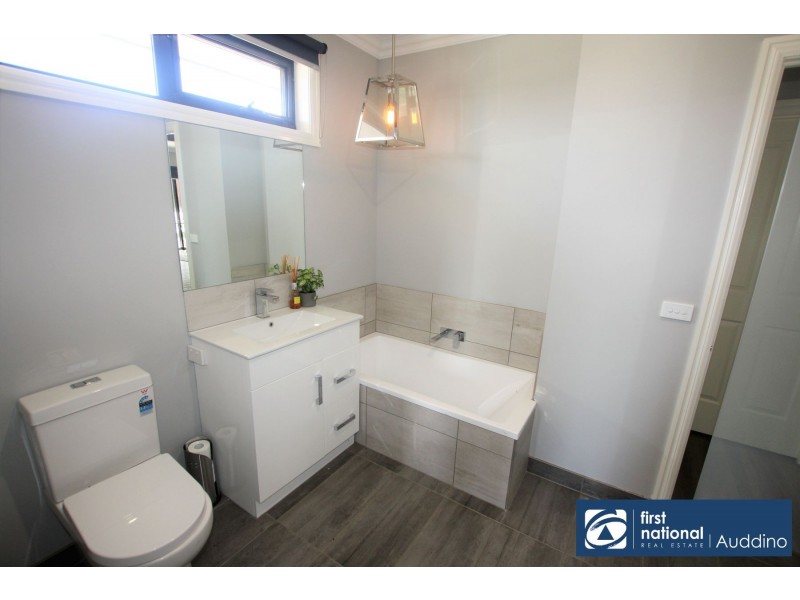 1/4 Anthony Court, Korumburra VIC 3950