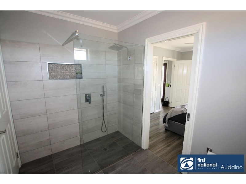 1/4 Anthony Court, Korumburra VIC 3950