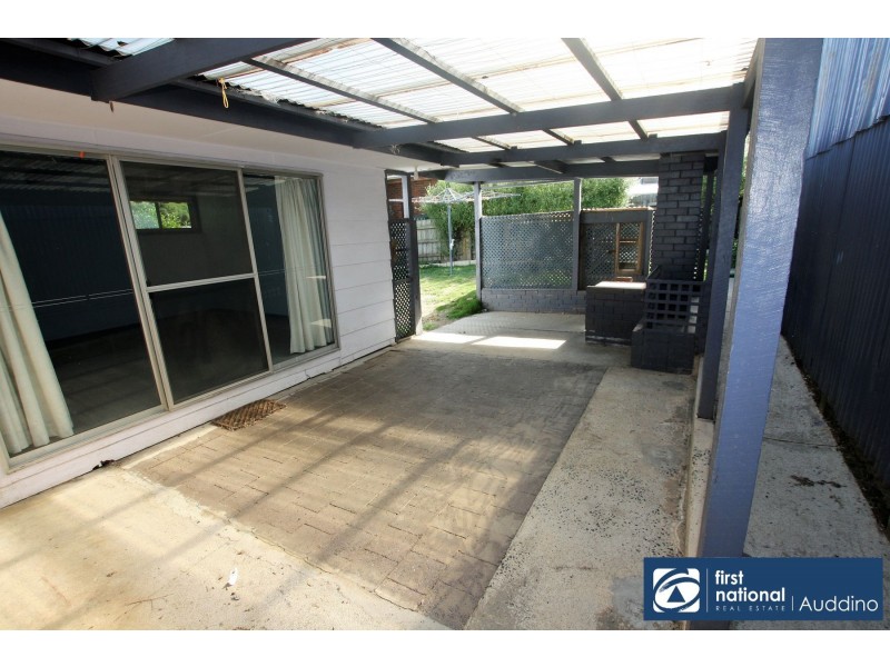 17 Bates Avenue, Korumburra VIC 3950