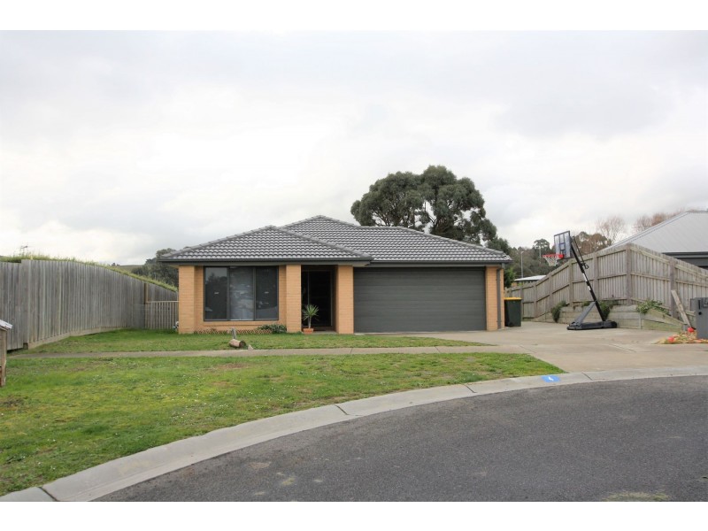 4 Sunset Close, Korumburra VIC 3950