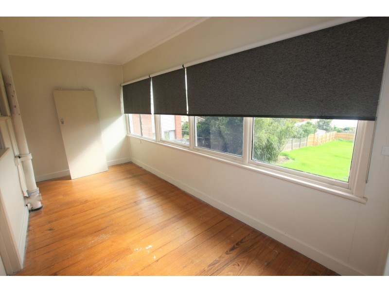 9 Jeffrey Street, Leongatha VIC 3953