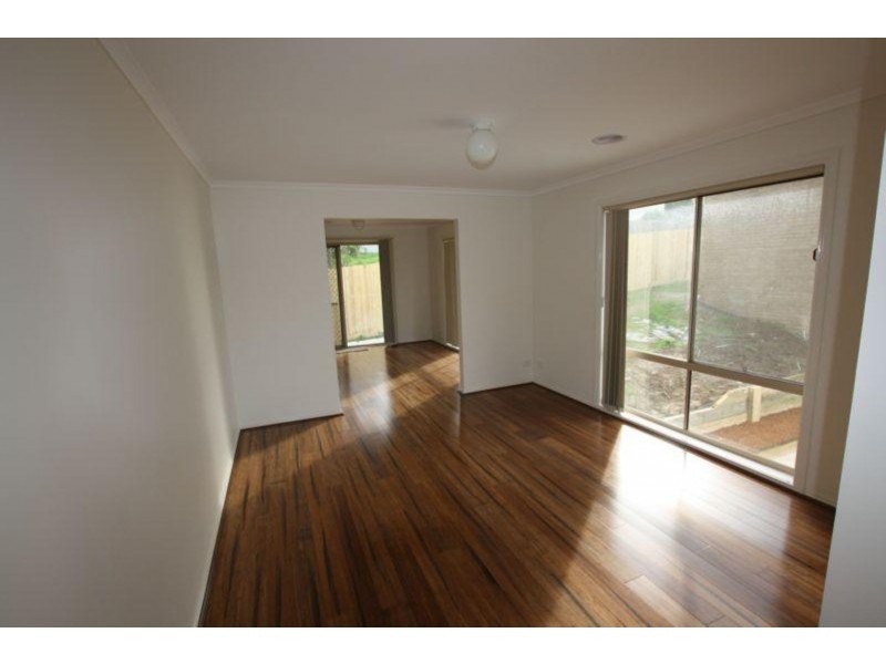 11/11 Lower Gordon Street, Korumburra VIC 3950