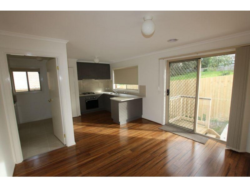 11/11 Lower Gordon Street, Korumburra VIC 3950