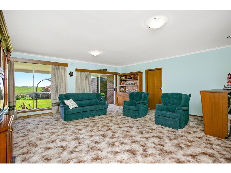 32 Nyora Road, Poowong VIC 3988