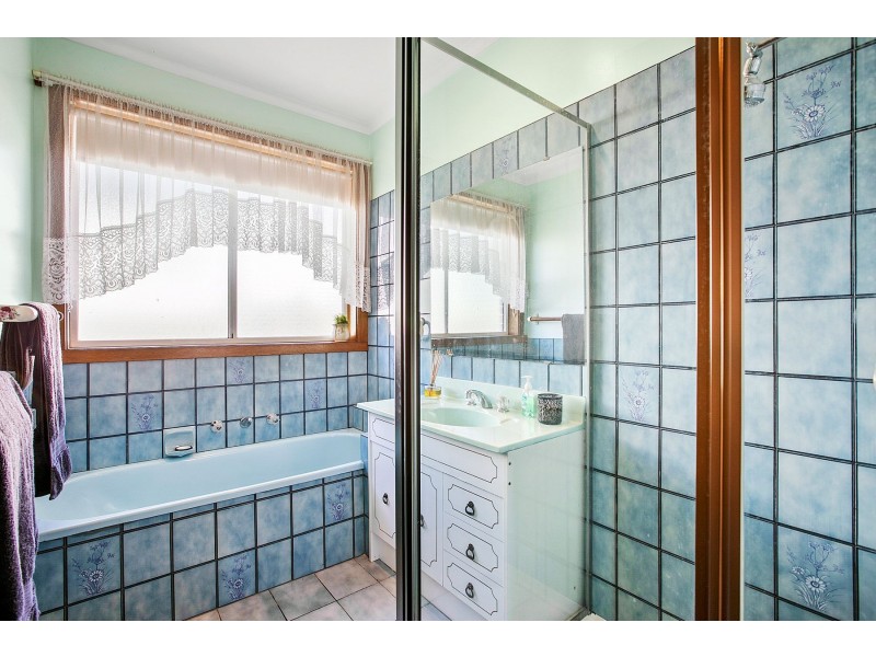 32 Nyora Road, Poowong VIC 3988