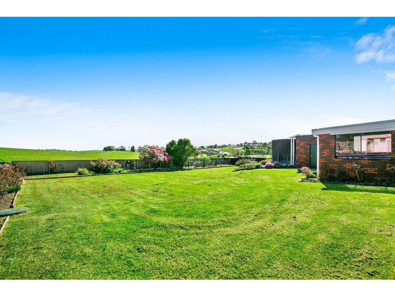 32 Nyora Road, Poowong VIC 3988