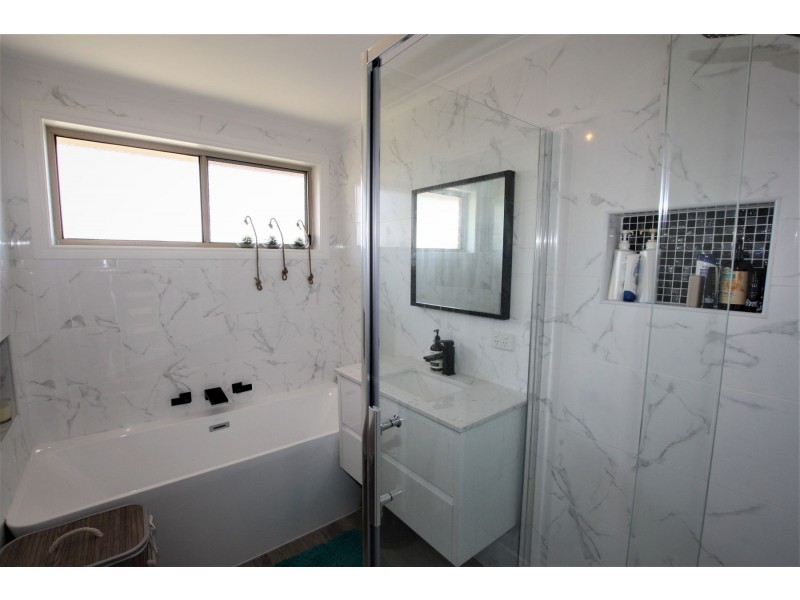 4 Coal Creek Road, Korumburra VIC 3950