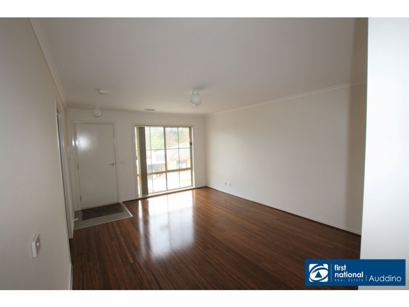 12/11 Lower Gordon Street, Korumburra VIC 3950