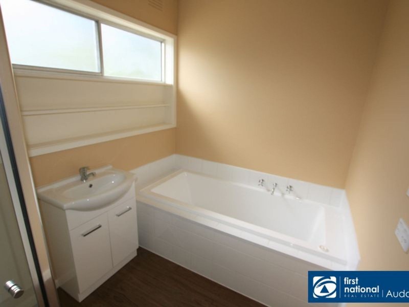 42 Main Road, Bena VIC 3946