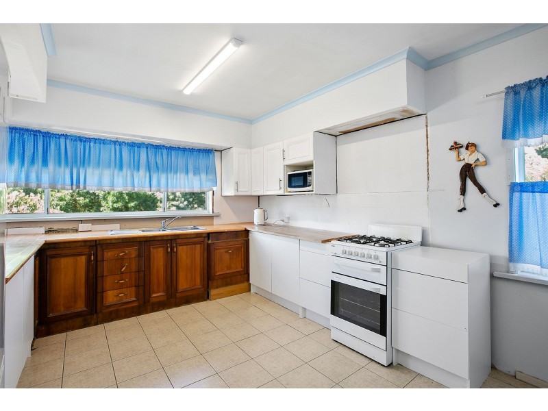 1 Ruddville Avenue, Korumburra VIC 3950