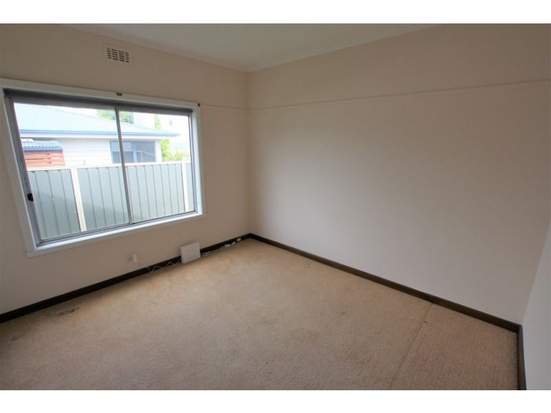 17 Macqueen Avenue, Korumburra VIC 3950