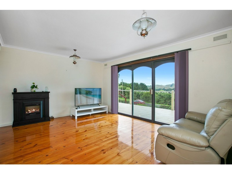 24 Inches Road, Korumburra VIC 3950