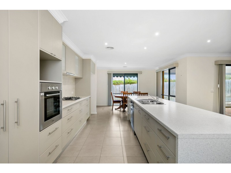 16 Isabella Boulevard, Korumburra VIC 3950
