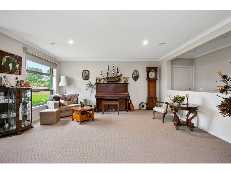 15-17 Grandview Rise, Korumburra VIC 3950