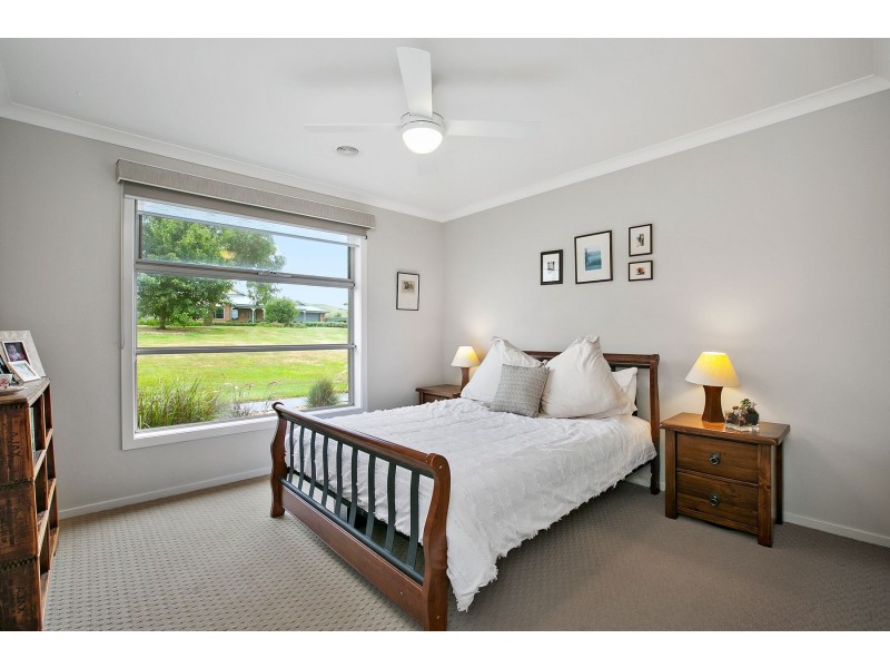 15-17 Grandview Rise, Korumburra VIC 3950