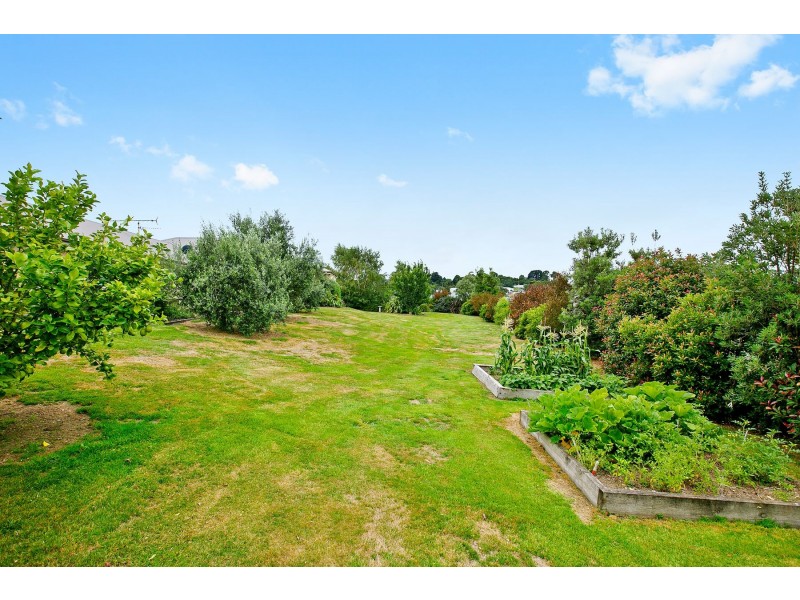 15-17 Grandview Rise, Korumburra VIC 3950