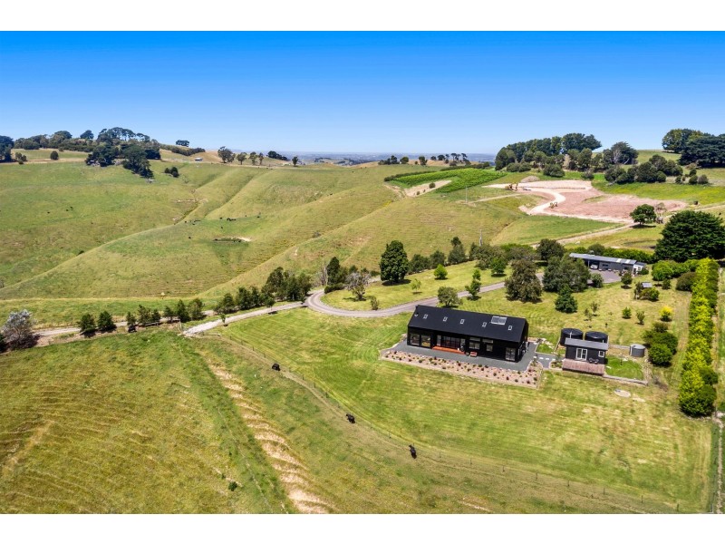 35 Newtons Road, Arawata VIC 3951