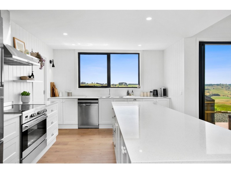 35 Newtons Road, Arawata VIC 3951