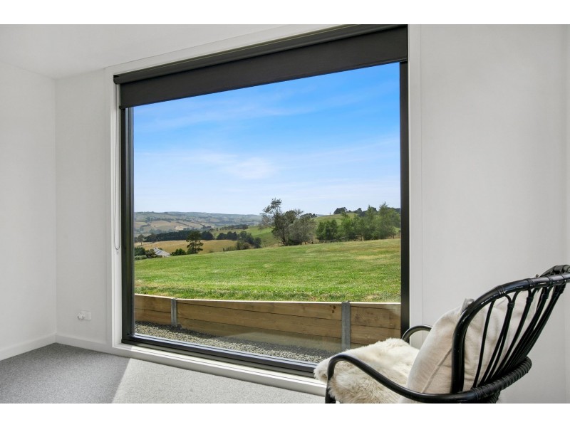 35 Newtons Road, Arawata VIC 3951
