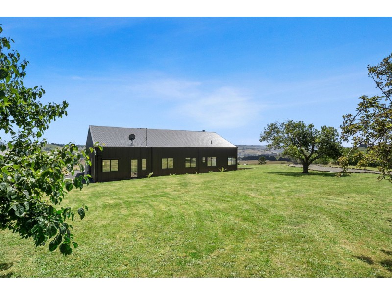 35 Newtons Road, Arawata VIC 3951