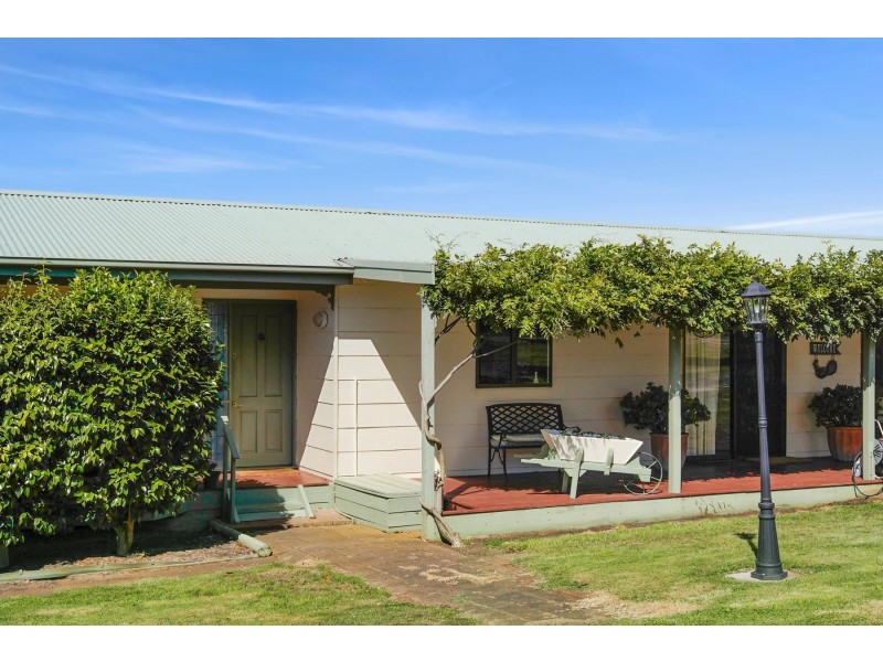 670. Ruby-Arawata Road, Kardella VIC 3951