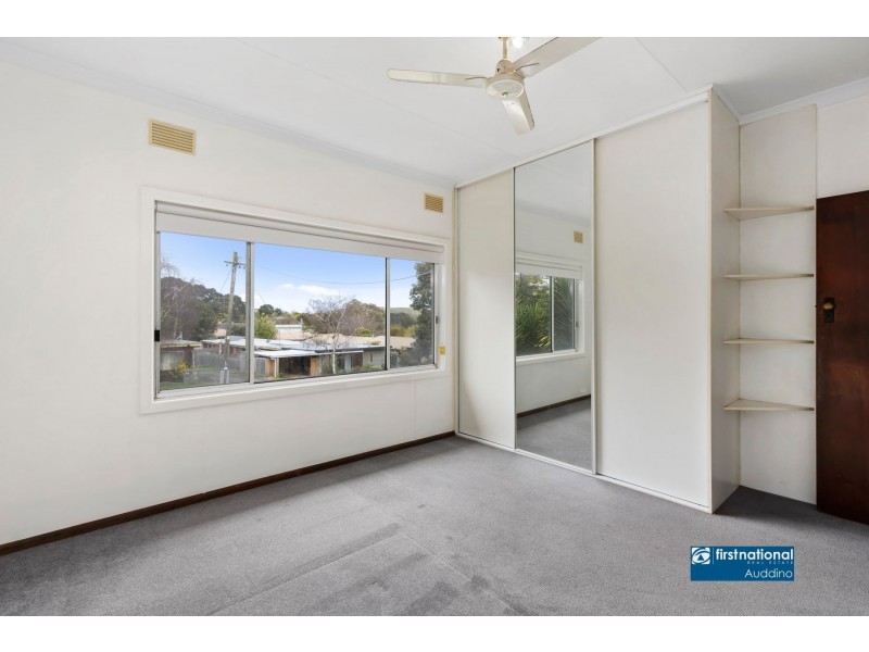 5 Ruddville Ave, Korumburra VIC 3950