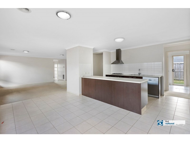 16 Massimo Way, Korumburra VIC 3950