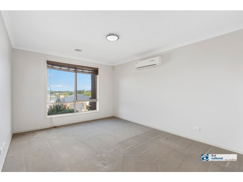 16 Massimo Way, Korumburra VIC 3950