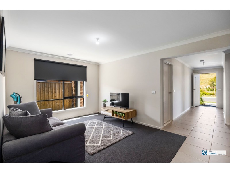 40 McCubbin Drive, Warragul VIC 3820