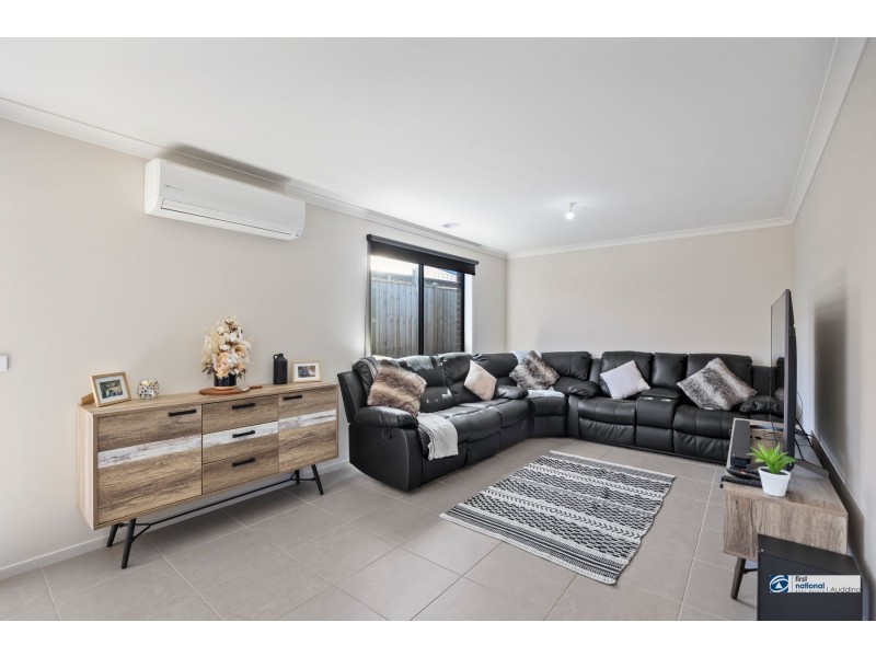 40 McCubbin Drive, Warragul VIC 3820