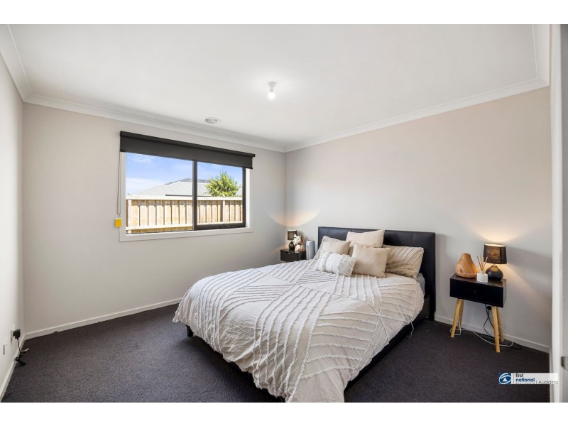 40 McCubbin Drive, Warragul VIC 3820