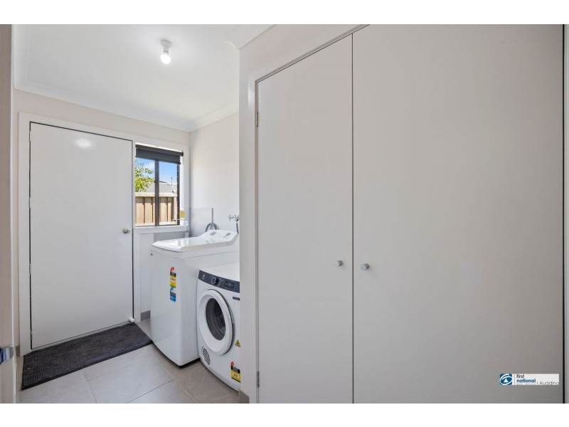 40 McCubbin Drive, Warragul VIC 3820