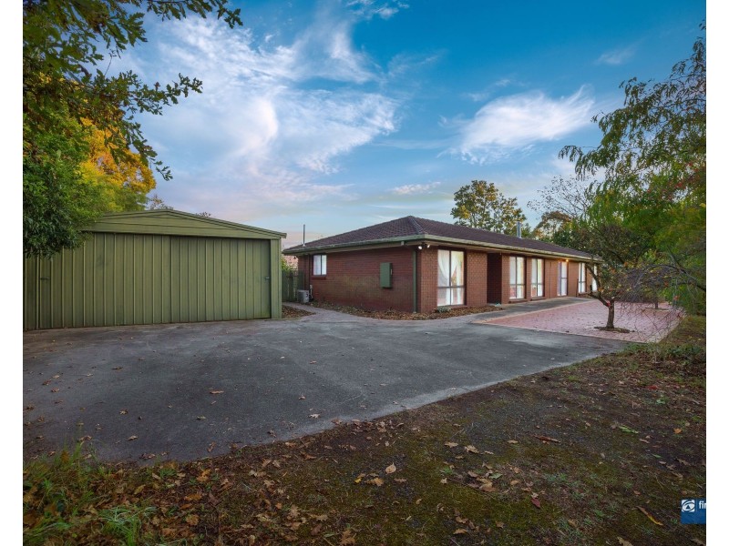 16 Hillcrest Way, Korumburra VIC 3950