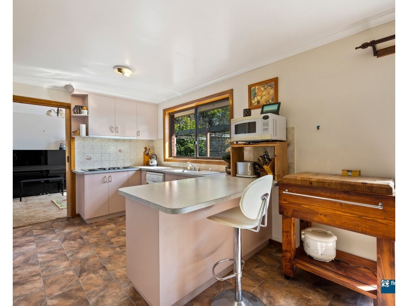 16 Hillcrest Way, Korumburra VIC 3950