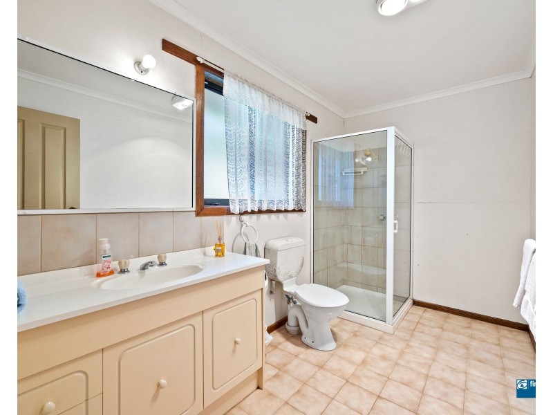 16 Hillcrest Way, Korumburra VIC 3950