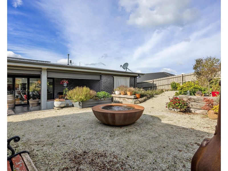 10 Massimo Way, Korumburra VIC 3950