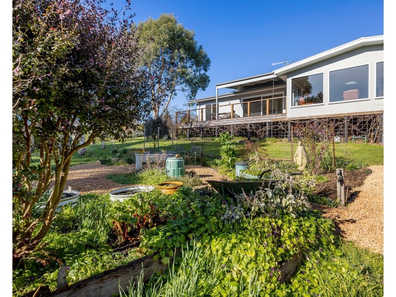 31 Inches Road, Korumburra VIC 3950