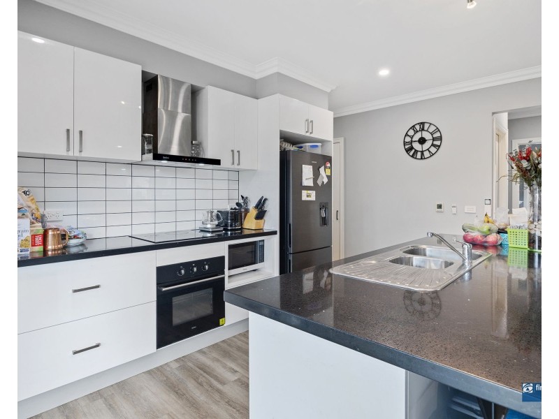 3/.4 Anthony Court, Korumburra VIC 3950