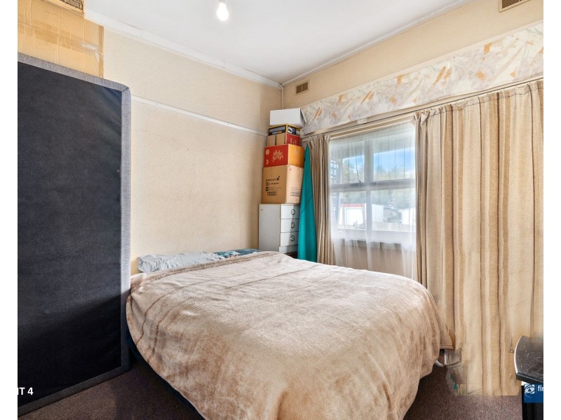 2-4/6 Waugh Avenue, Korumburra VIC 3950
