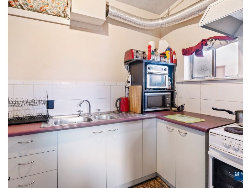 2-4/6 Waugh Avenue, Korumburra VIC 3950
